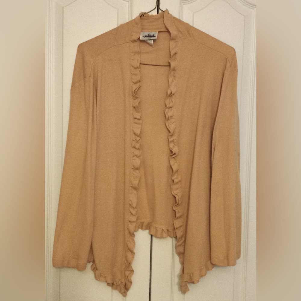 Asymmetrical cardigan, versatile